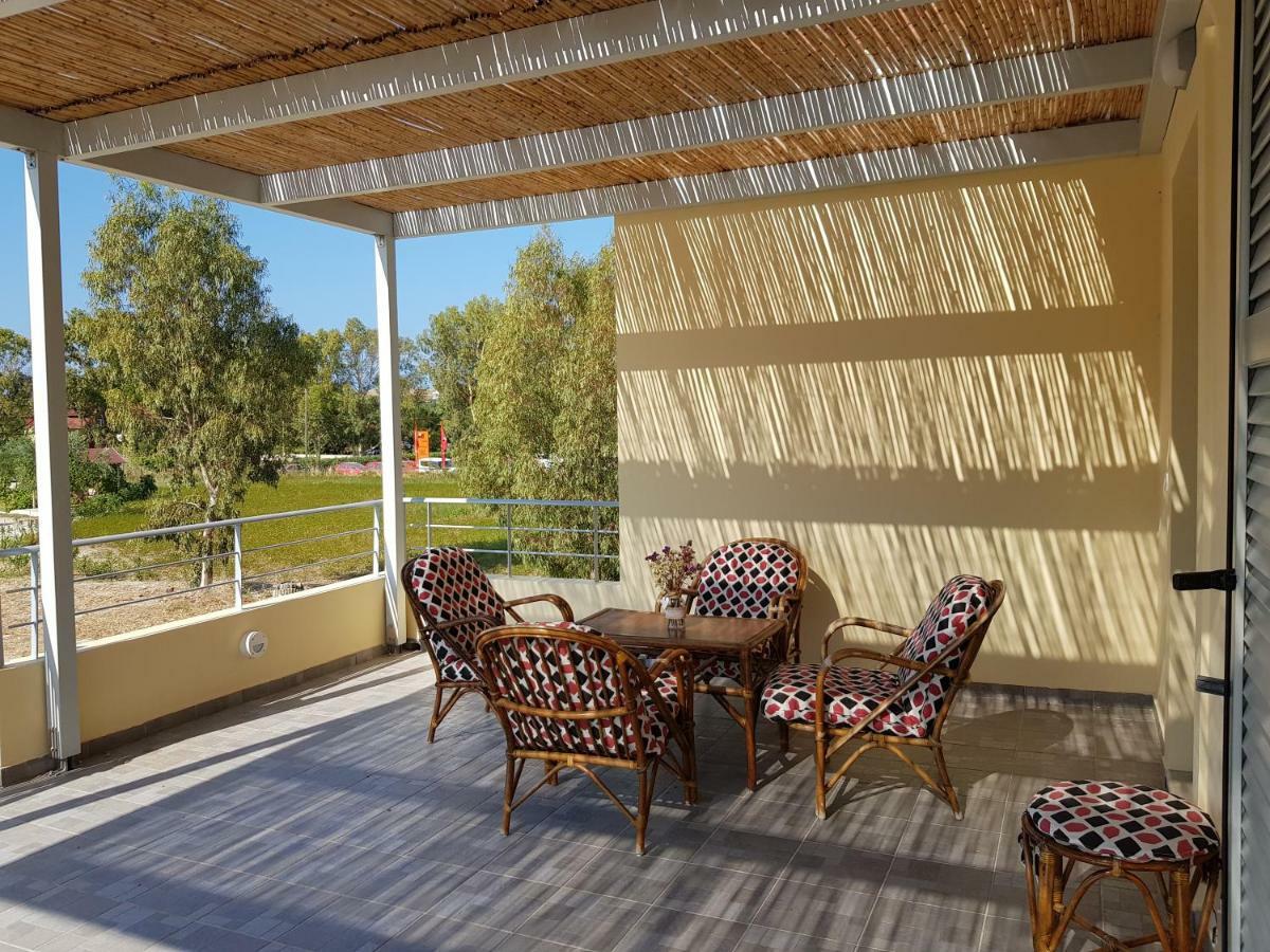 Willa XI House Xi Beach Zewnętrze zdjęcie